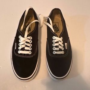 Vans authentic black size 6.5
